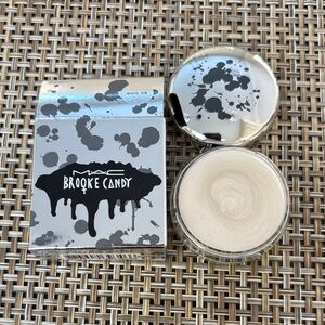 MAC Brooke Candy White Yin Eye Gloss New Limited Edition